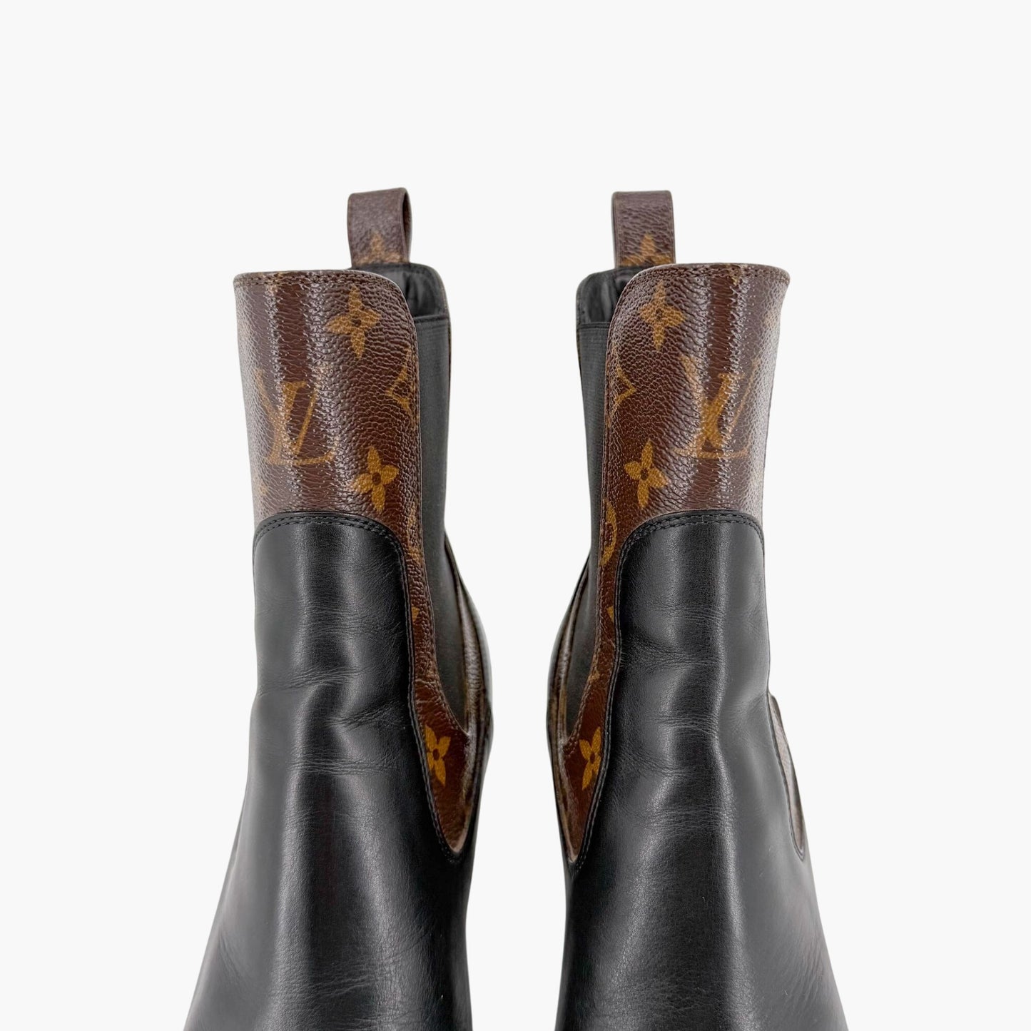 Louis Vuitton Star Trail Chelsea Leather Ankle Boots Size 40