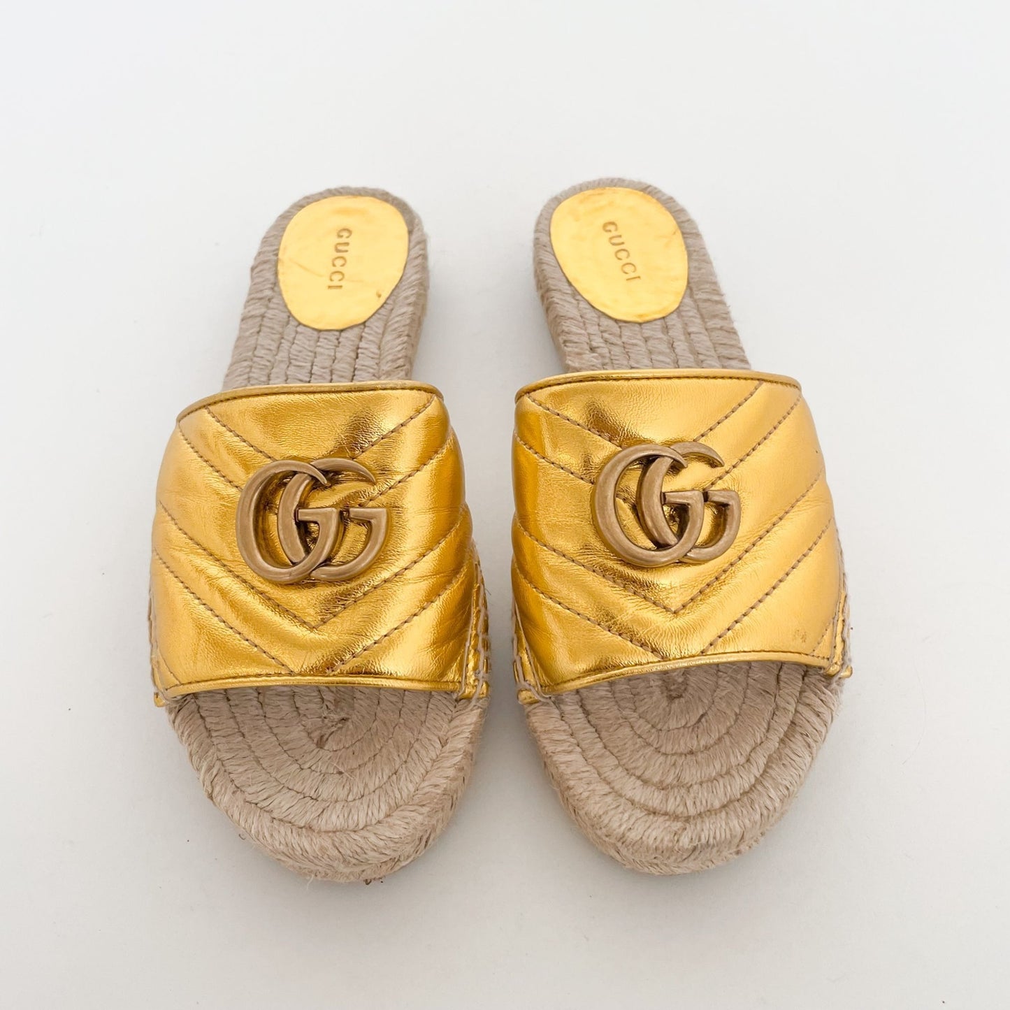 Gucci Marmont GG Espadrille Sandals in Metallic Gold Matelassé Size 37
