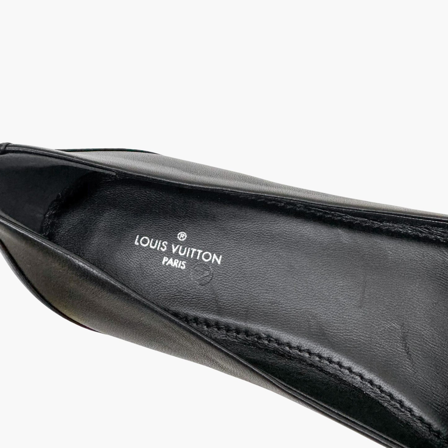 Louis Vuitton Capucine LV Cap Toe Ballet Flat in Black Leather Size 37.5