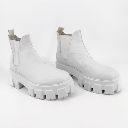 Prada Monolith Chelsea Boots in White Leather with Lug Soles – Size 37