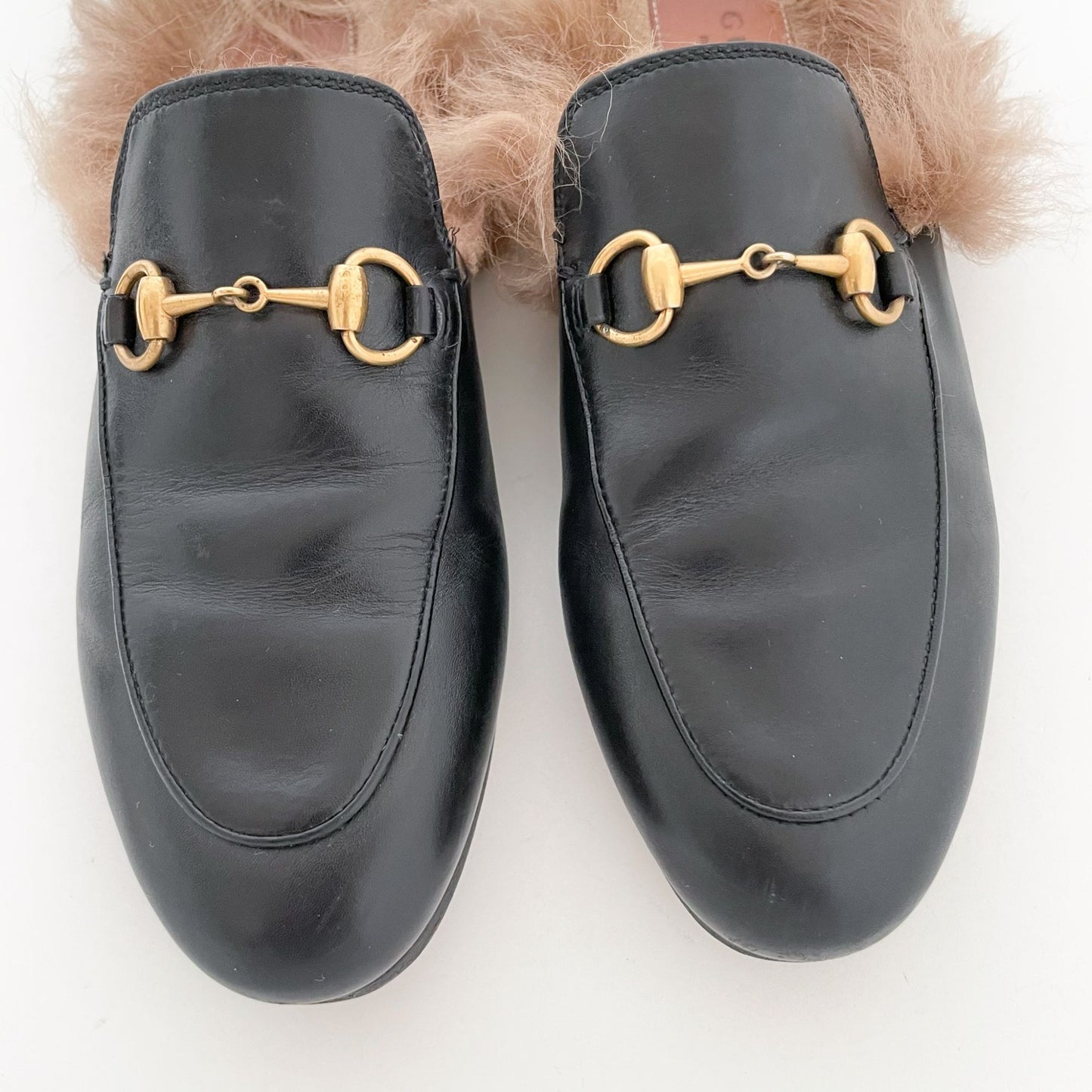 Gucci Princetown Shearling-Lined Leather Slipper in Black Size 36