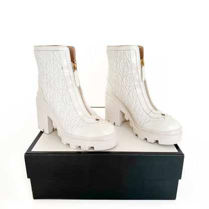 Gucci Trip Zip Front Ankle Boots in White Quilted Rhombus G Leather Size 38