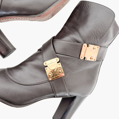 Louis Vuitton Buckle Ankle Boots in Brown Leather Size 37