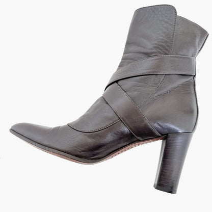 Louis Vuitton Buckle Ankle Boots in Brown Leather Size 37