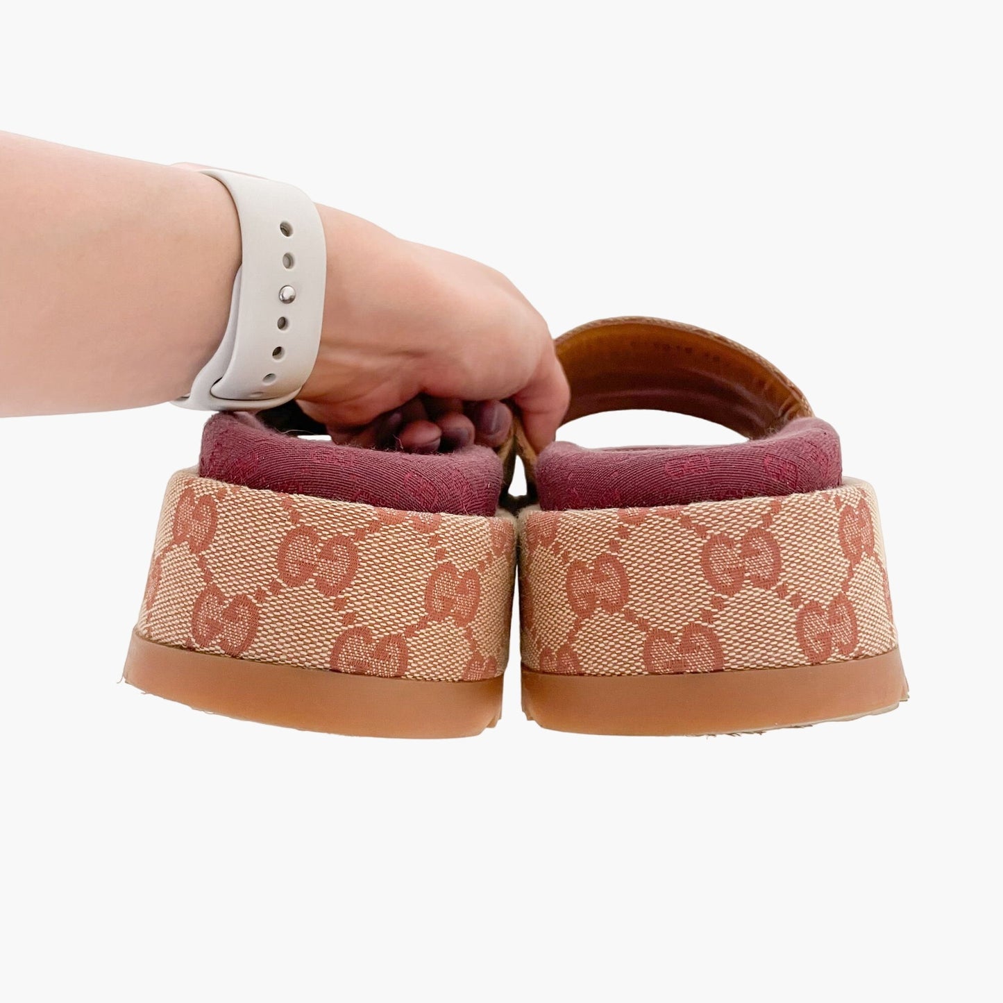 Gucci Angelina Platform Slide Sandals in Beige GG Canvas Size 38.5