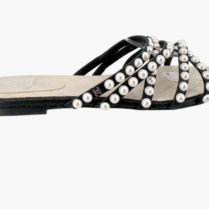 Chanel Pearl Strappy Flat Sandals Black White Size 38.5C