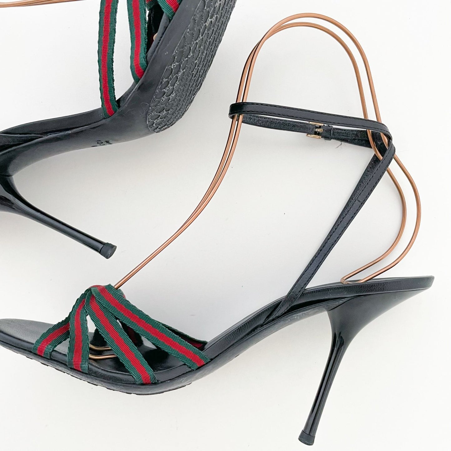 Gucci Mirabelle Knotted Web Stripe Sandals in Black/Green/Red Size 9.5