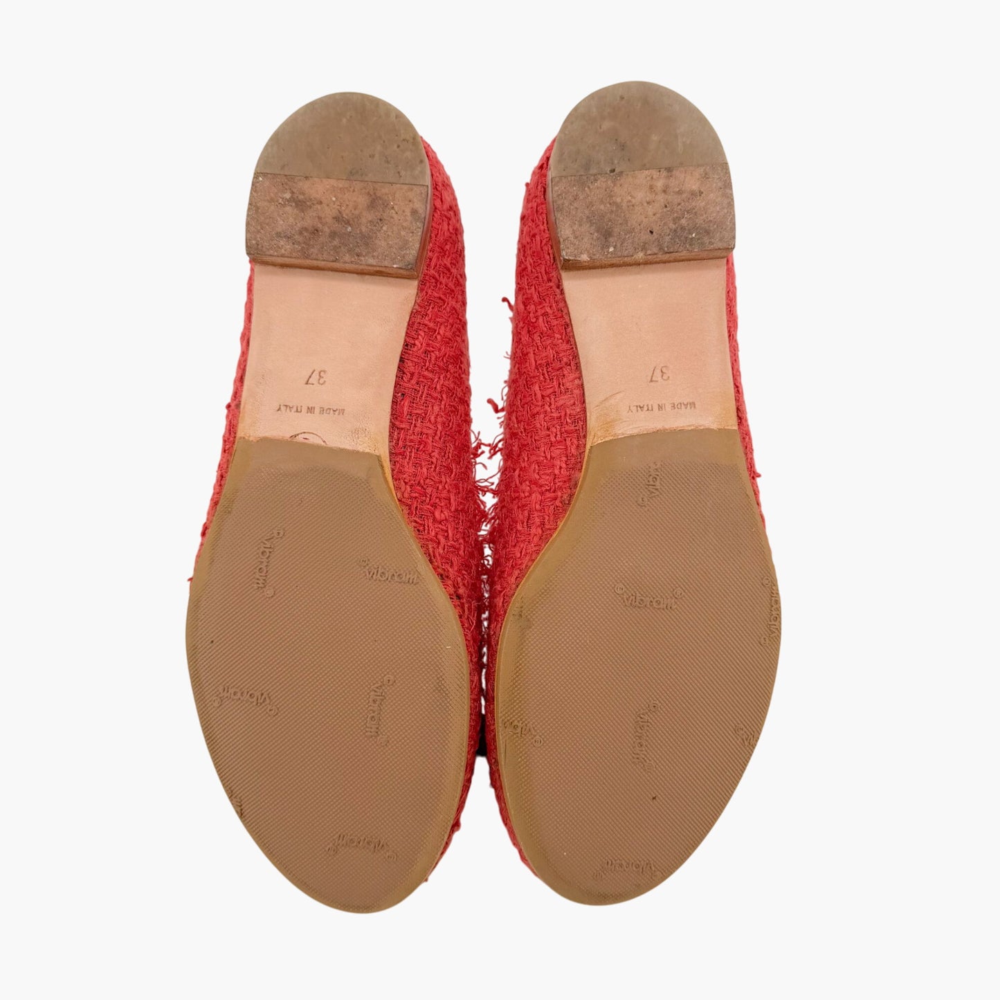 Chanel Chanel CC Bow Ballet Flats in Red Tweed Size 37