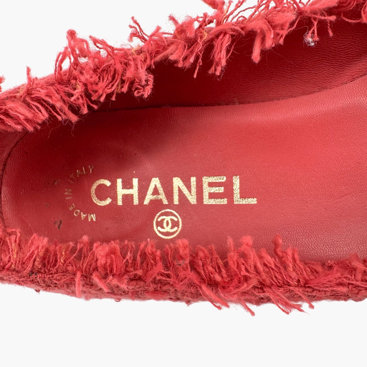 Chanel Chanel CC Bow Ballet Flats in Red Tweed Size 37