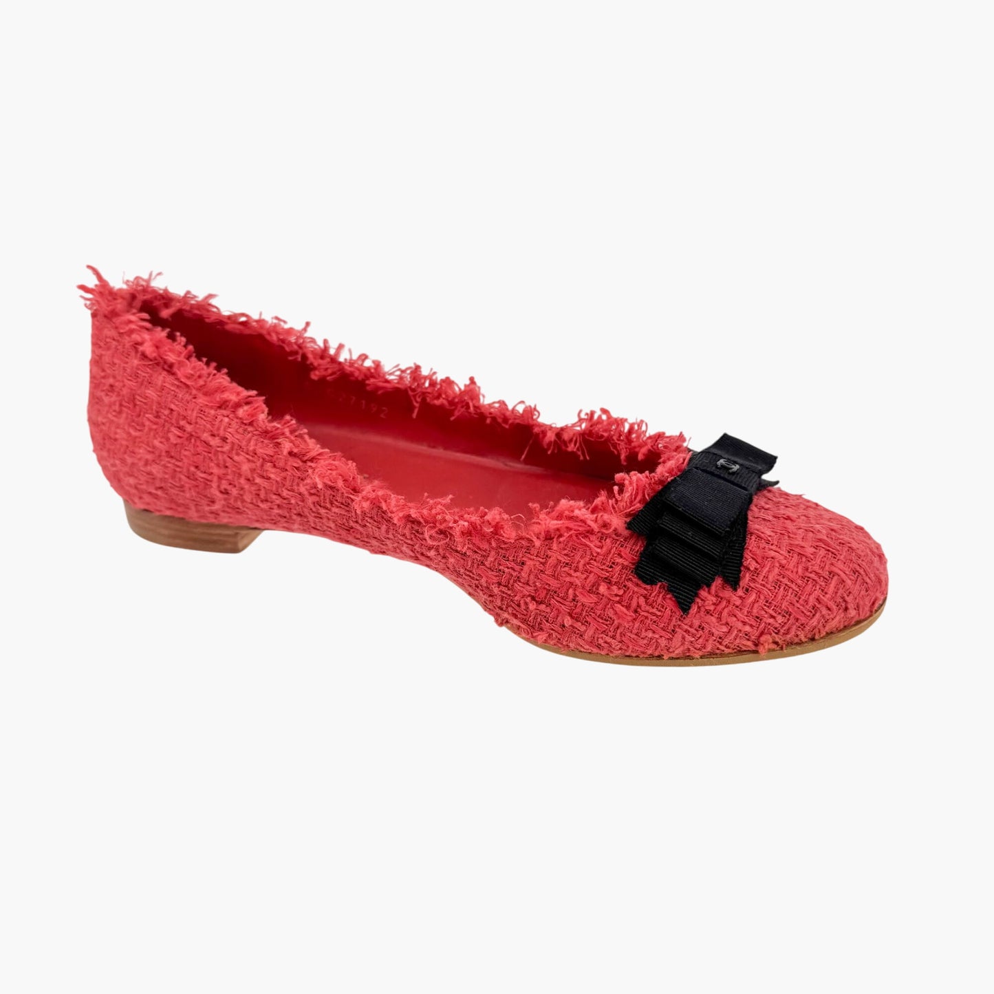 Chanel Chanel CC Bow Ballet Flats in Red Tweed Size 37