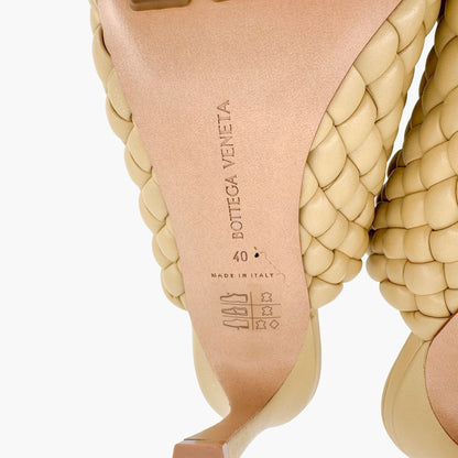Bottega Veneta Curve Mule Sandals in Beige Tapioca Nappa Leather Size 40