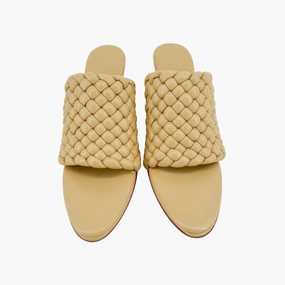 Bottega Veneta Curve Mule Sandals in Beige Tapioca Nappa Leather Size 40