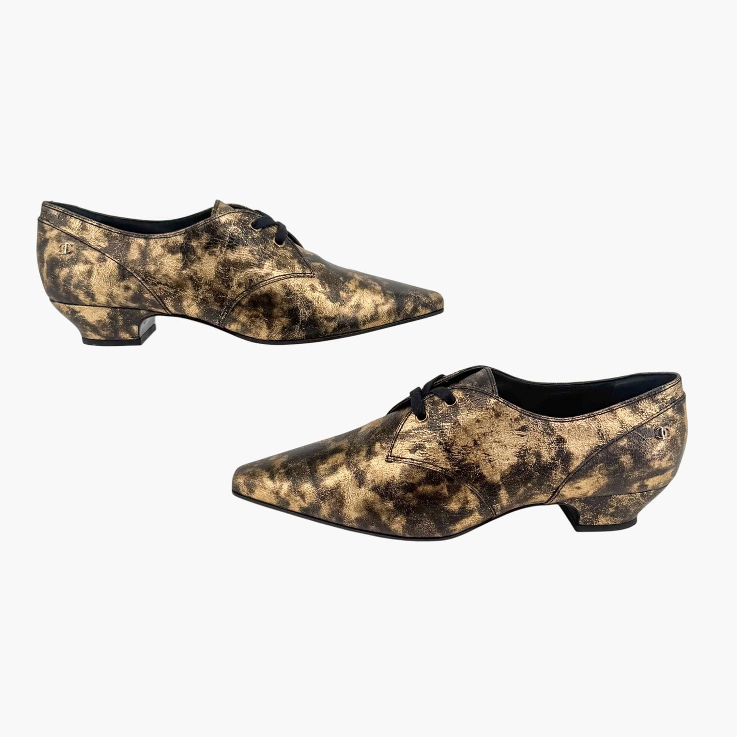 Chanel Pointed CC Oxford Shoes in Metallic Gold Leather Size 42