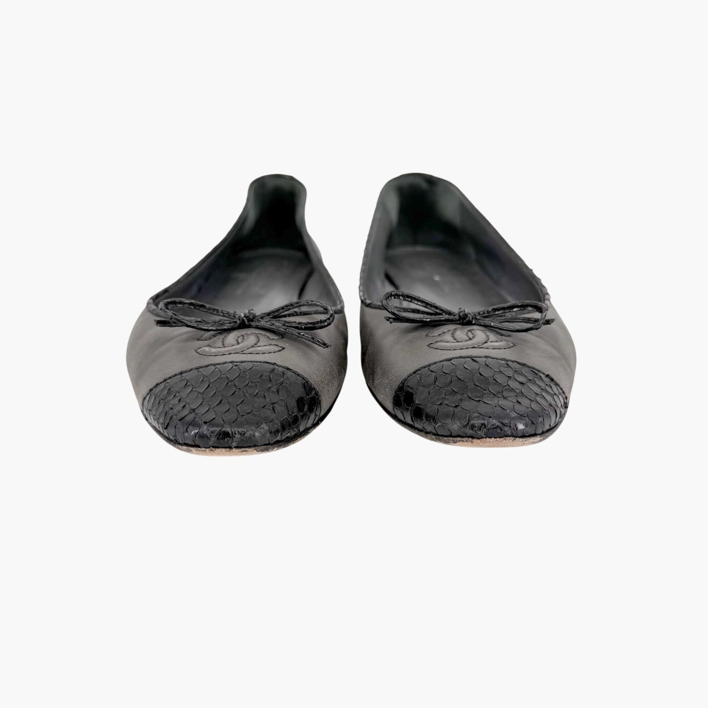 Chanel Vintage CC Cap Toe Ballet Flats Gray Size 37