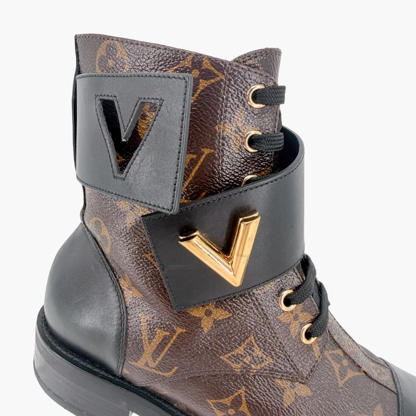 Louis Vuitton Ranger Wonderland Combat Boots in Brown LV Canvas Size 36.5