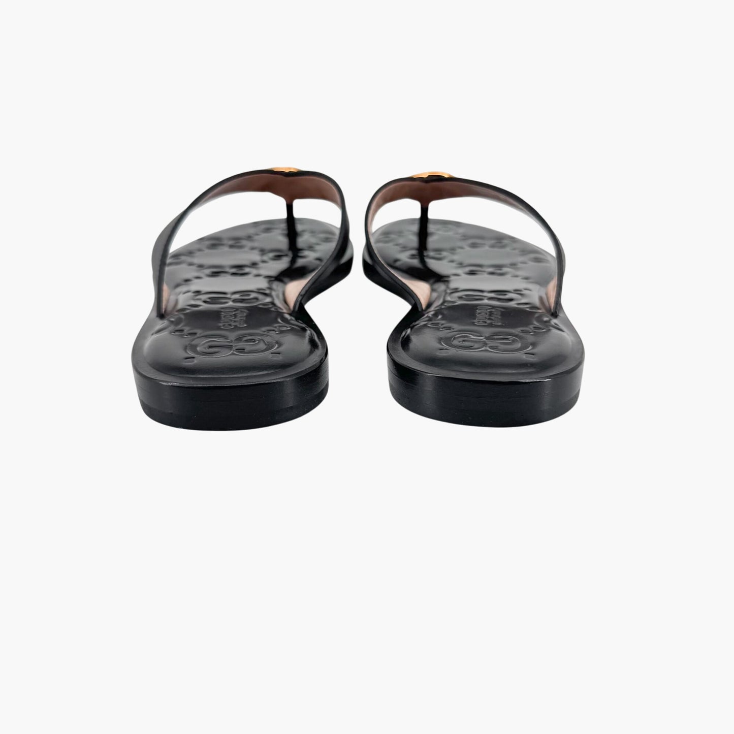 Gucci GG Interlock Embossed Flat Thong Sandals in Black Leather – Size 37