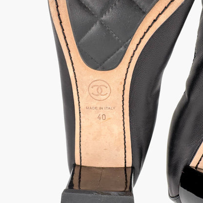 Chanel Elastic Cap Toe CC Pumps in Black Leather Size 40
