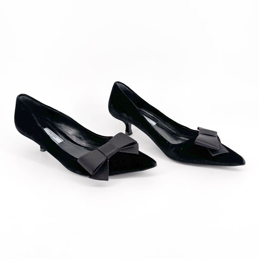 Prada Pointed Toe Bow Kitten Pumps in Black Velvet Size 37