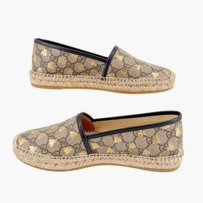 Gucci Bee Printed Espadrille Flats in Beige Monogram GG Canvas Size 40