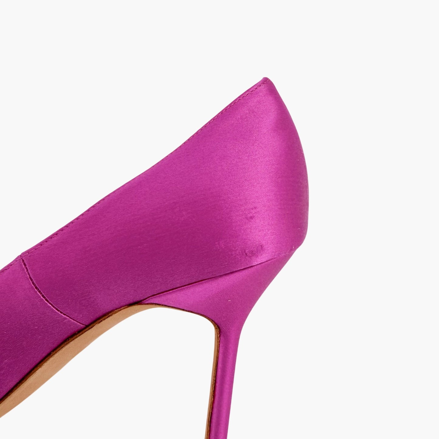 Manolo Blahnik Hangisi Pearl-Embellished Pumps in Pink Satin Size 37.5