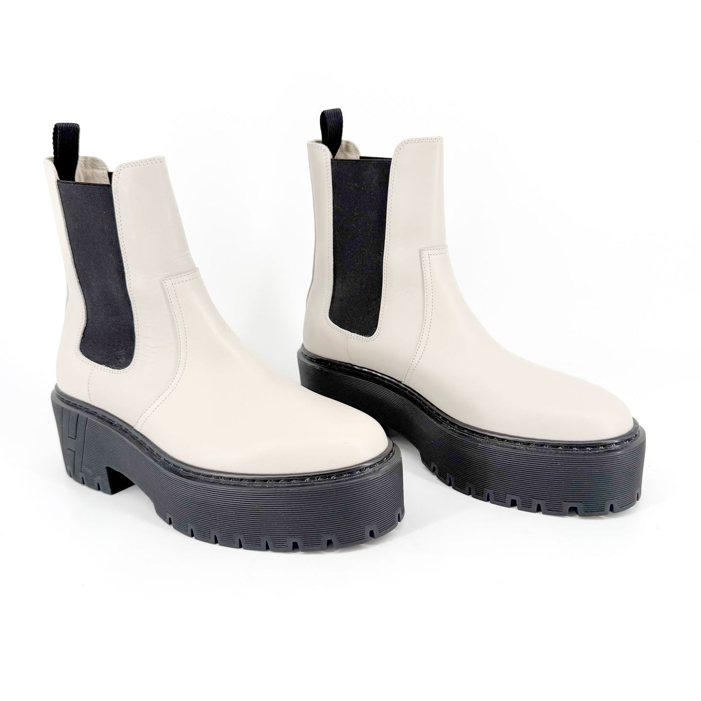 Hermès Harrow Platform Chelsea Boots White Size 37.5