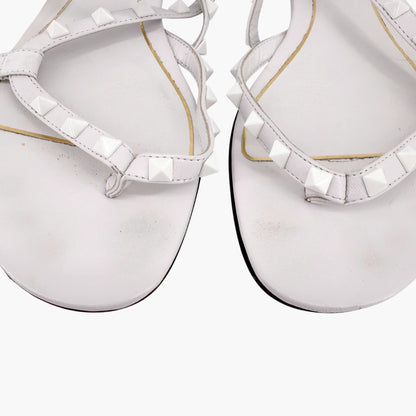 Valentino Garavani Rockstud Ankle Wrap Thong Sandals in White Size 38.5
