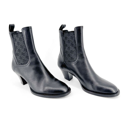 Fendi Script Logo Chelsea Ankle Boots in Black Leather Size 38