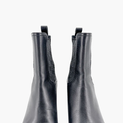 Fendi Script Logo Chelsea Ankle Boots in Black Leather Size 38