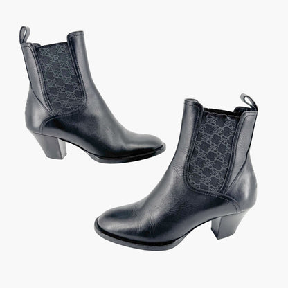 Fendi Script Logo Chelsea Ankle Boots in Black Leather Size 38
