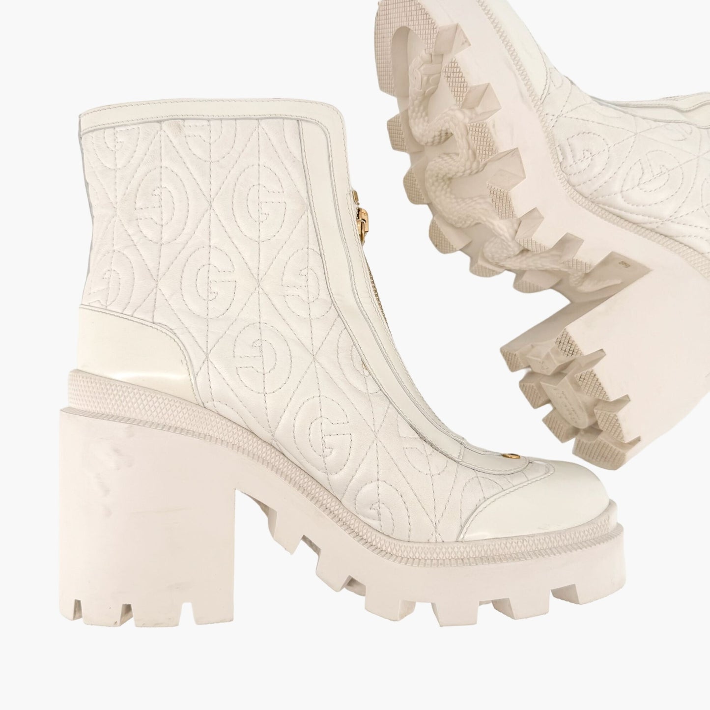 Gucci Trip Zip Front Ankle Boots in White Quilted Rhombus G Leather Size 38