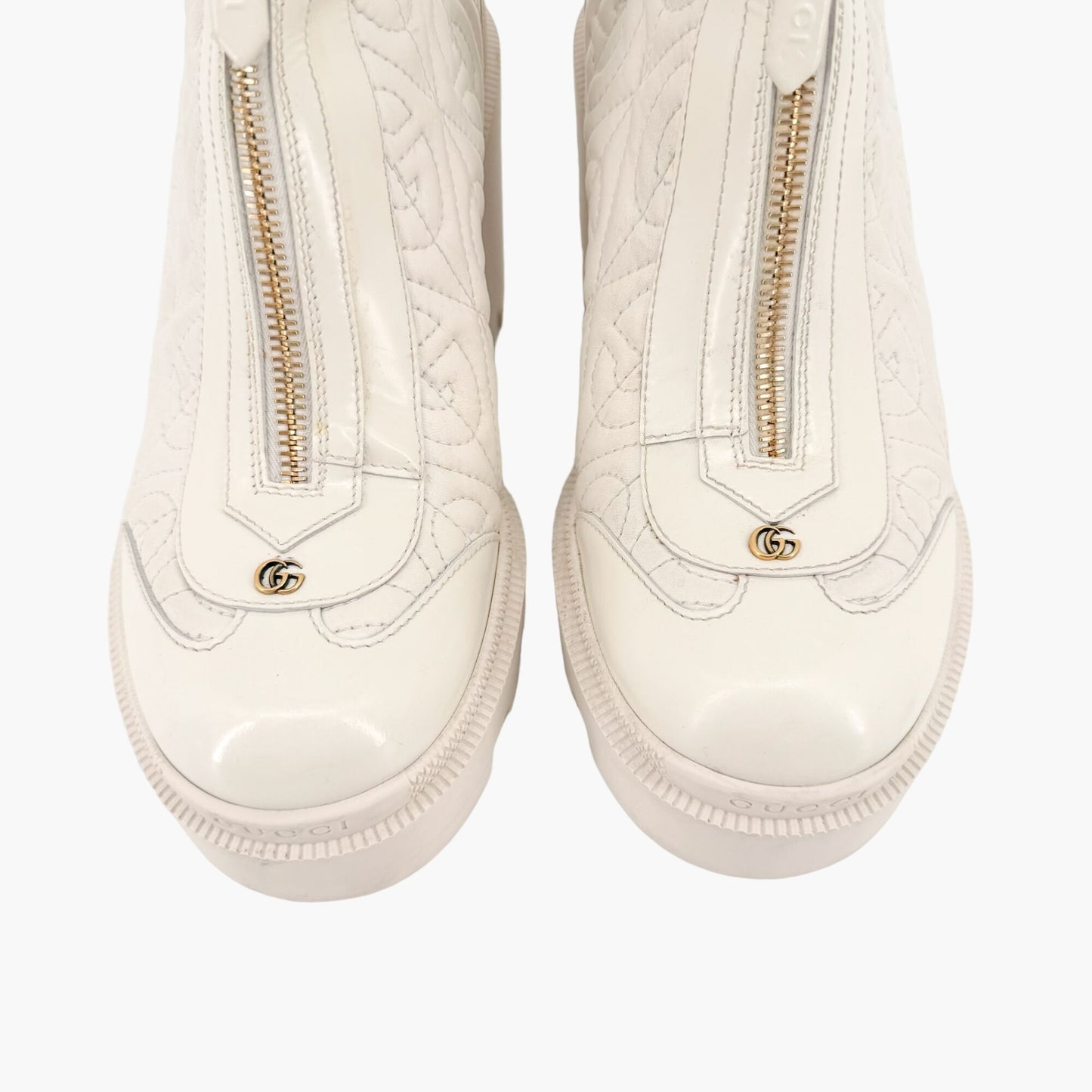 Gucci Trip Zip Front Ankle Boots in White Quilted Rhombus G Leather Size 38