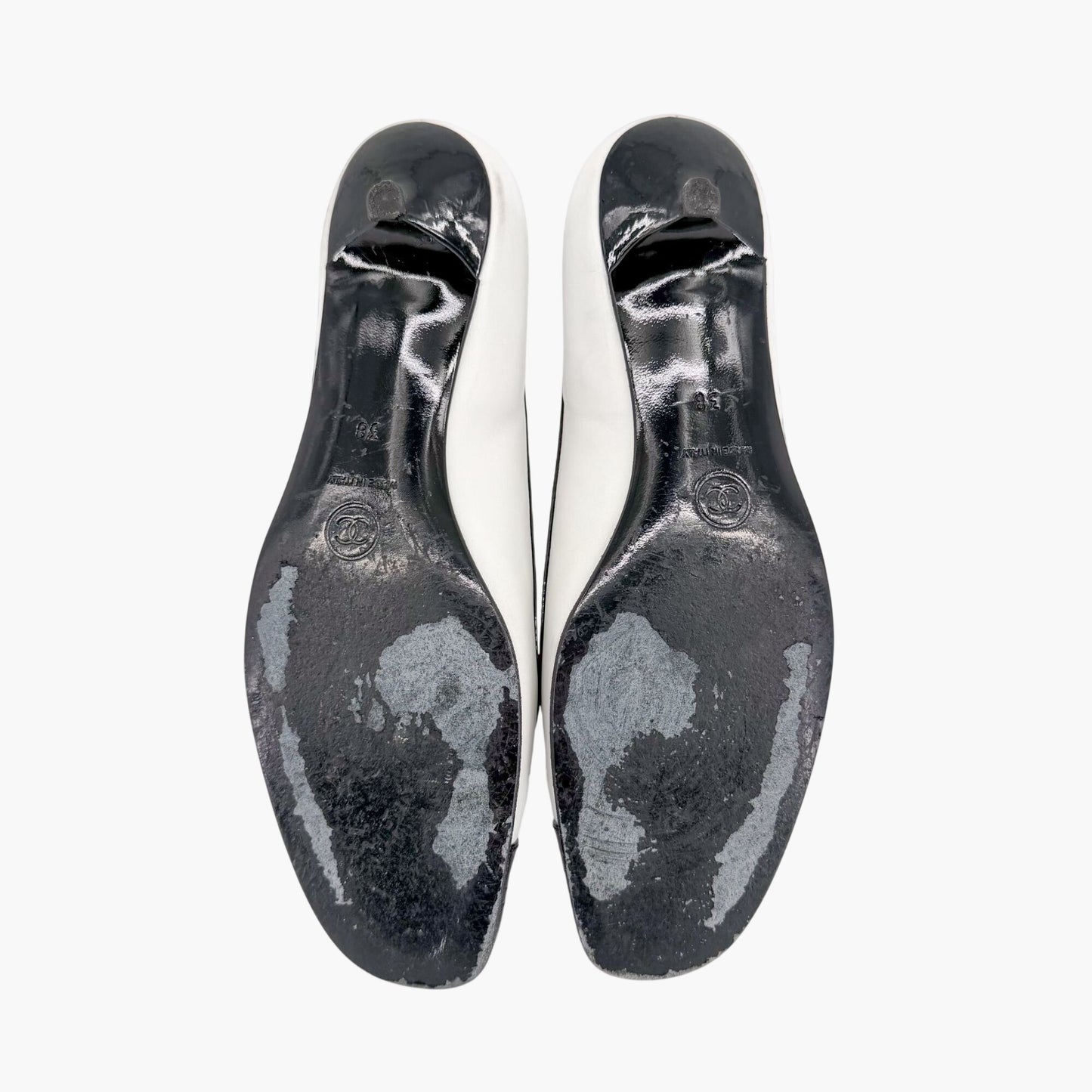 Vintage Chanel Cap Toe Kitten Pumps Black White Size 38