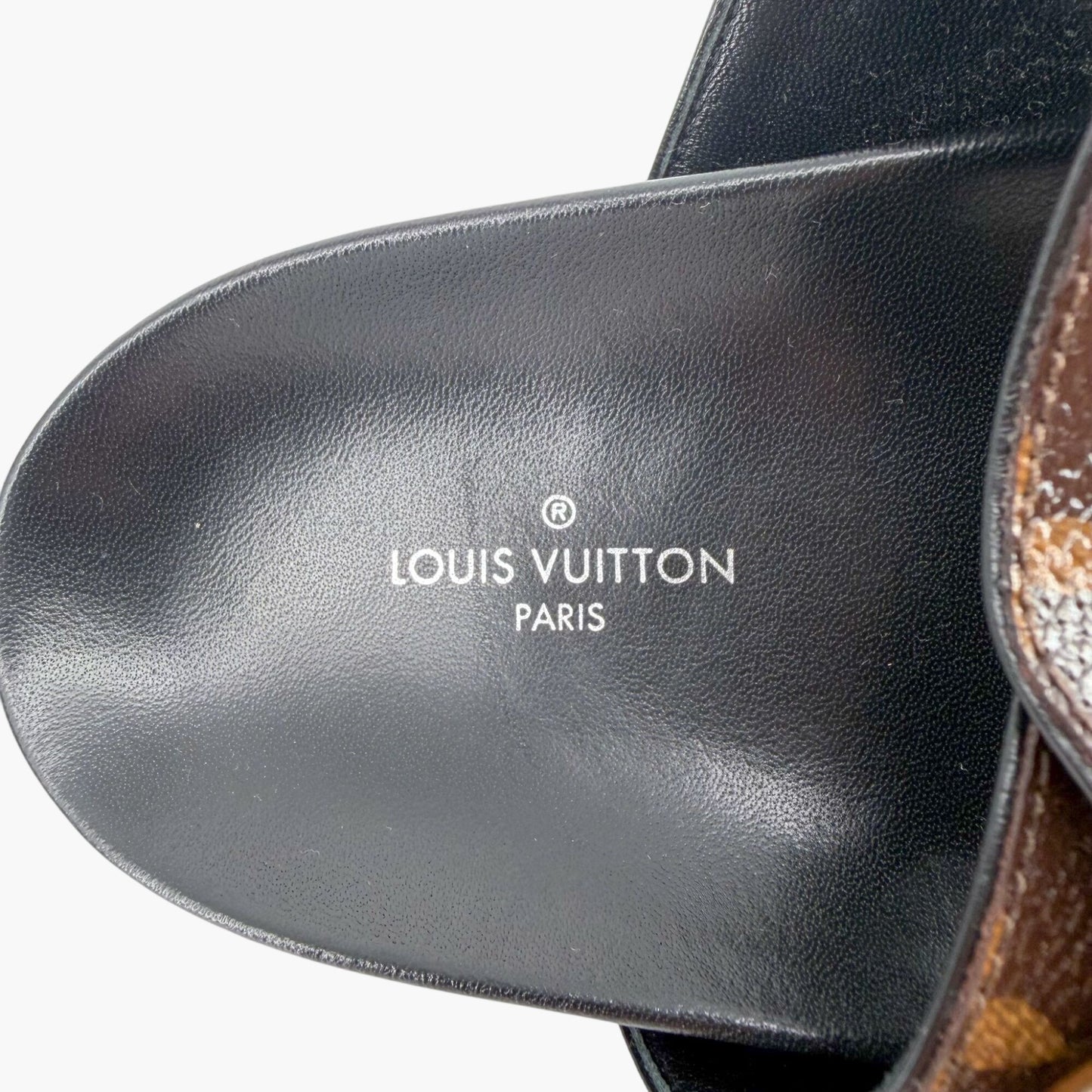 Louis Vuitton Bom Dia Slide Sandals in Brown LV Monogram Canvas Size 38