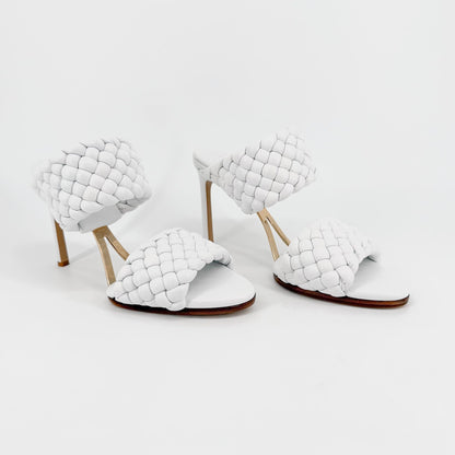 Bottega Veneta Curve Intrecciato Sandals in White Leather Size 39