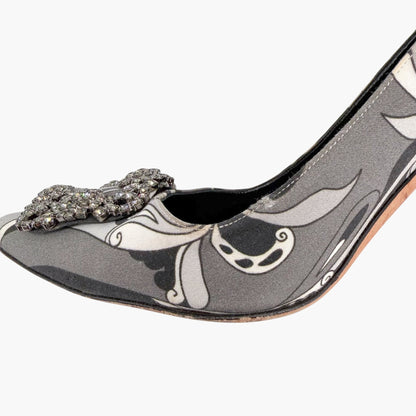 Manolo Blahnik Hangisi 105 Pumps Gray Crystal Size 40