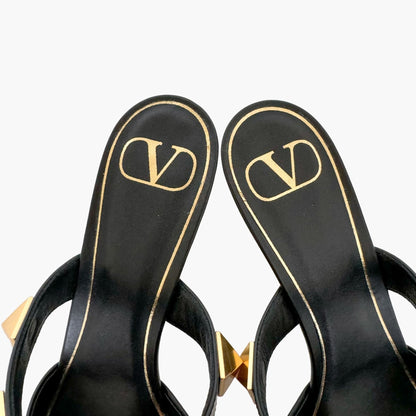 Valentino Garavani Roman Stud 80mm Pumps in Black Leather Size 40