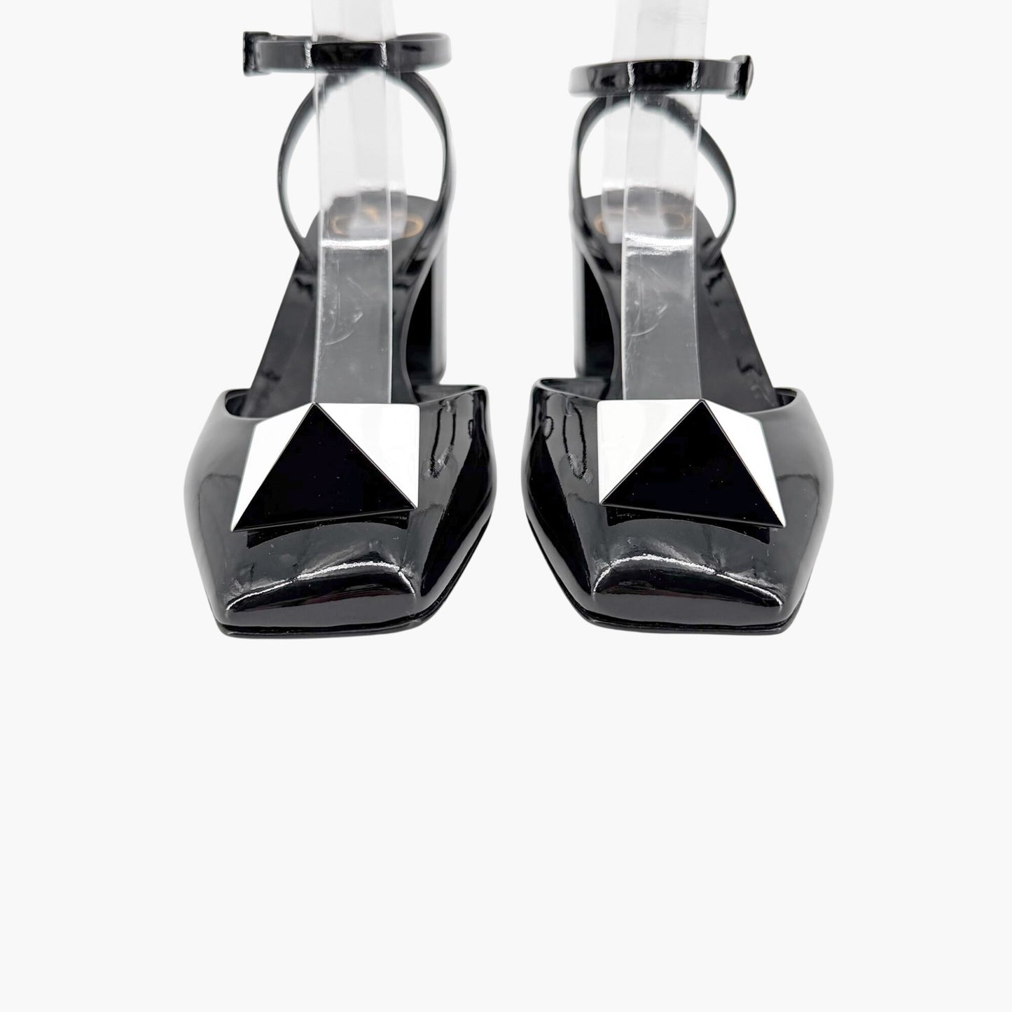 Valentino Garavani One Stud Pumps in Black Patent Leather Size 38