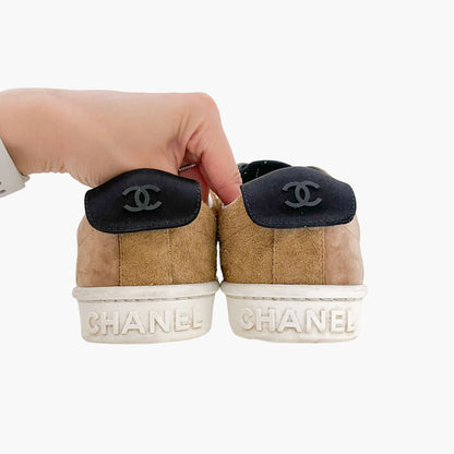 Chanel Low Top Sneakers in Tan Suede/Velvet Size 37.5