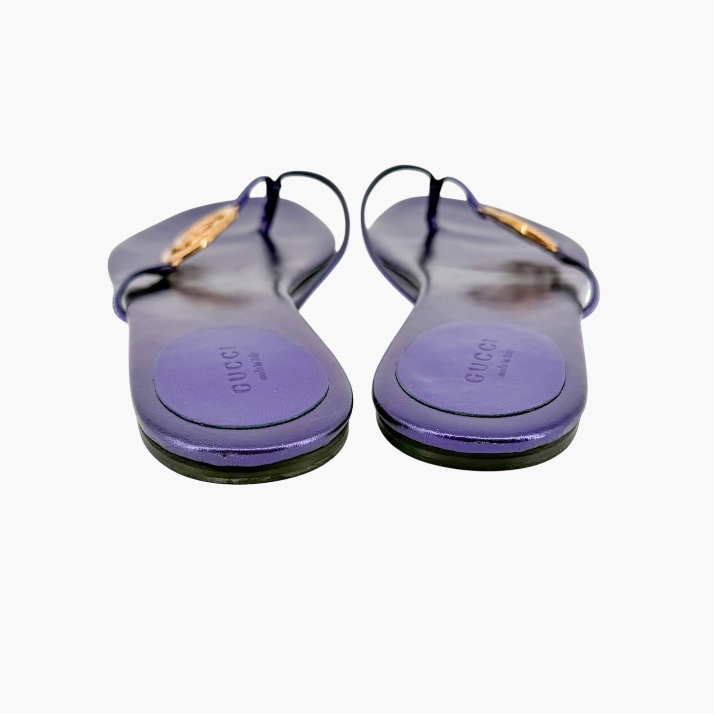 Gucci Interlocking GG Thong Sandals in Metallic Purple Leather Size 37.5