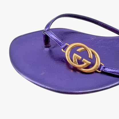 Gucci Interlocking GG Thong Sandals in Metallic Purple Leather Size 37.5