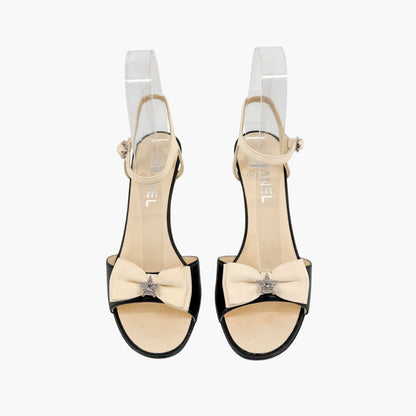 Chanel Crystal Star Bow Sandals Black Cream Size 37.5