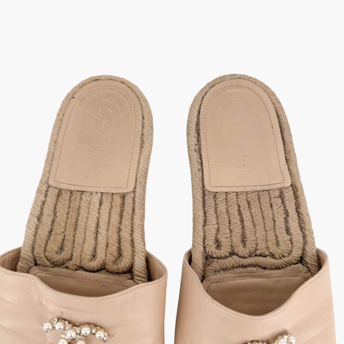 Chanel Pearl CC Espadrille Slide Sandals in Beige Leather Size 39