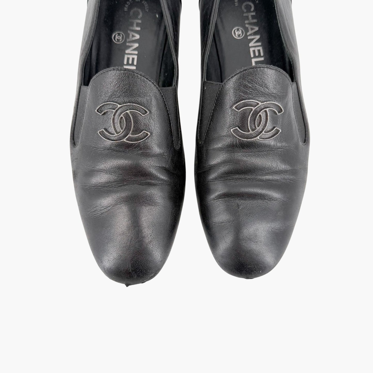 Chanel CC Loafer Flats in Black Leather Size 39