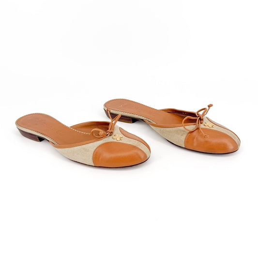 Chanel Vintage Clover CC Mule Flats in Beige Canvas & Leather Size 38.5