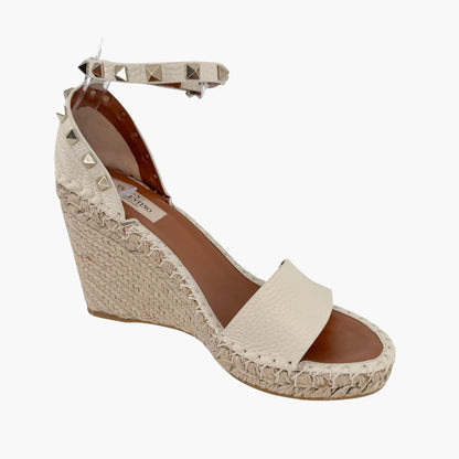 Valentino Garavani Rockstud Espadrille Wedge Sandals in White Leather Size 39