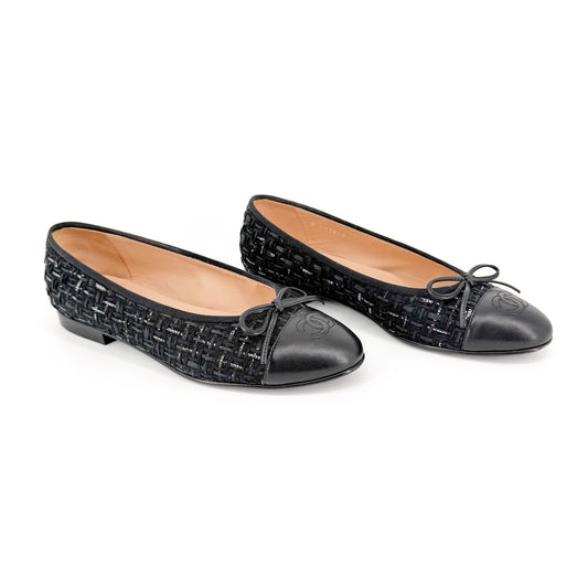 Chanel CC Cap Toe Ballet Flats Black Tweed Size 37