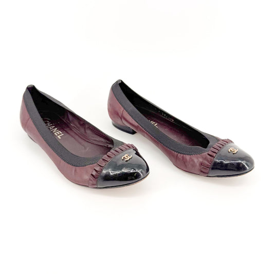 Chanel CC Ruffle Cap Toe Ballet Flats in Burgundy/Brown Leather Size 37