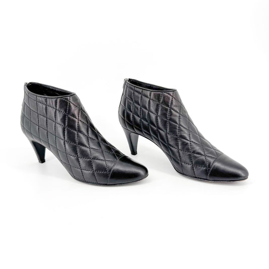 Chanel Cap Toe CC Ankle Booties in Black Quilted Leather Size 38