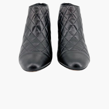 Chanel Cap Toe CC Ankle Booties in Black Quilted Leather Size 38