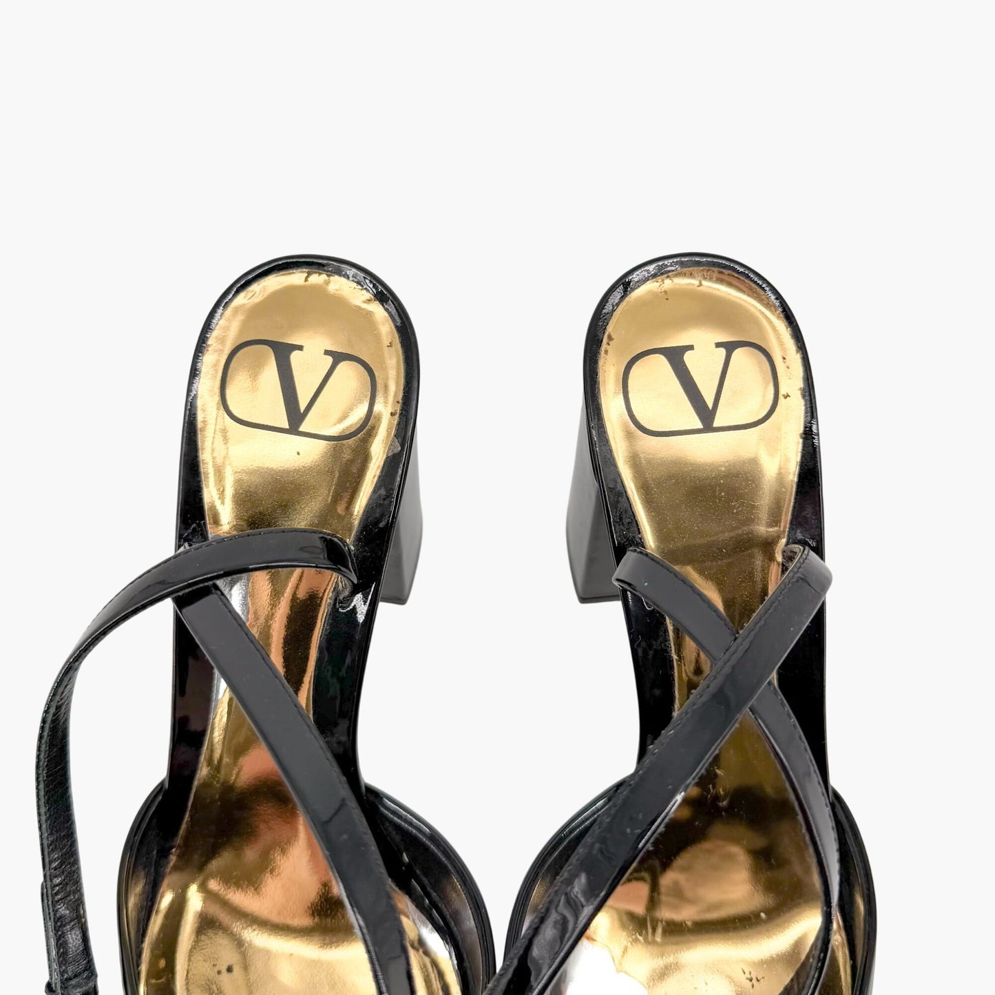 Valentino Garavani One Stud Patent Pumps in Black Patent Leather Size 38